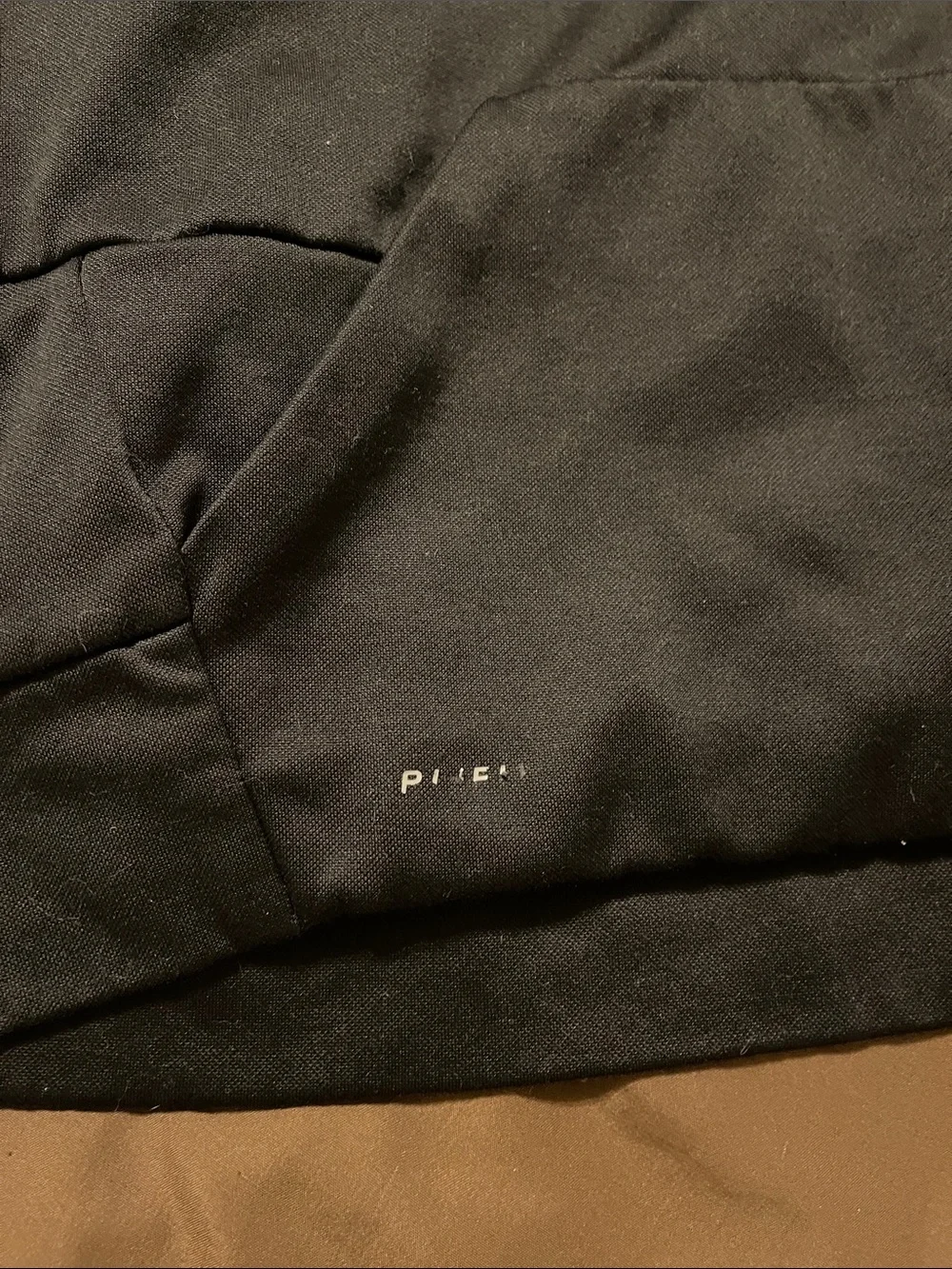 Nike Black & Light Gray Graphic Nike Pullover Hoodies, size large boys.